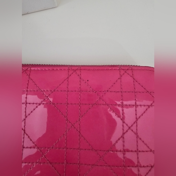 Dior Cannage Patent Zip Around Wallet - Picture 2 of 10